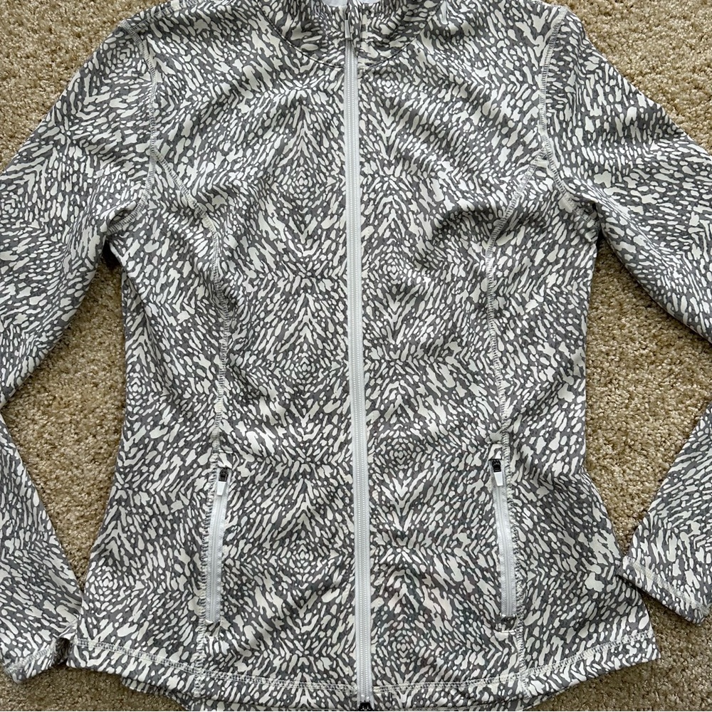 J.McLaughlin Gray White Abstract Print Full Zip Athletic Jacket Size S - Picture 2 of 6